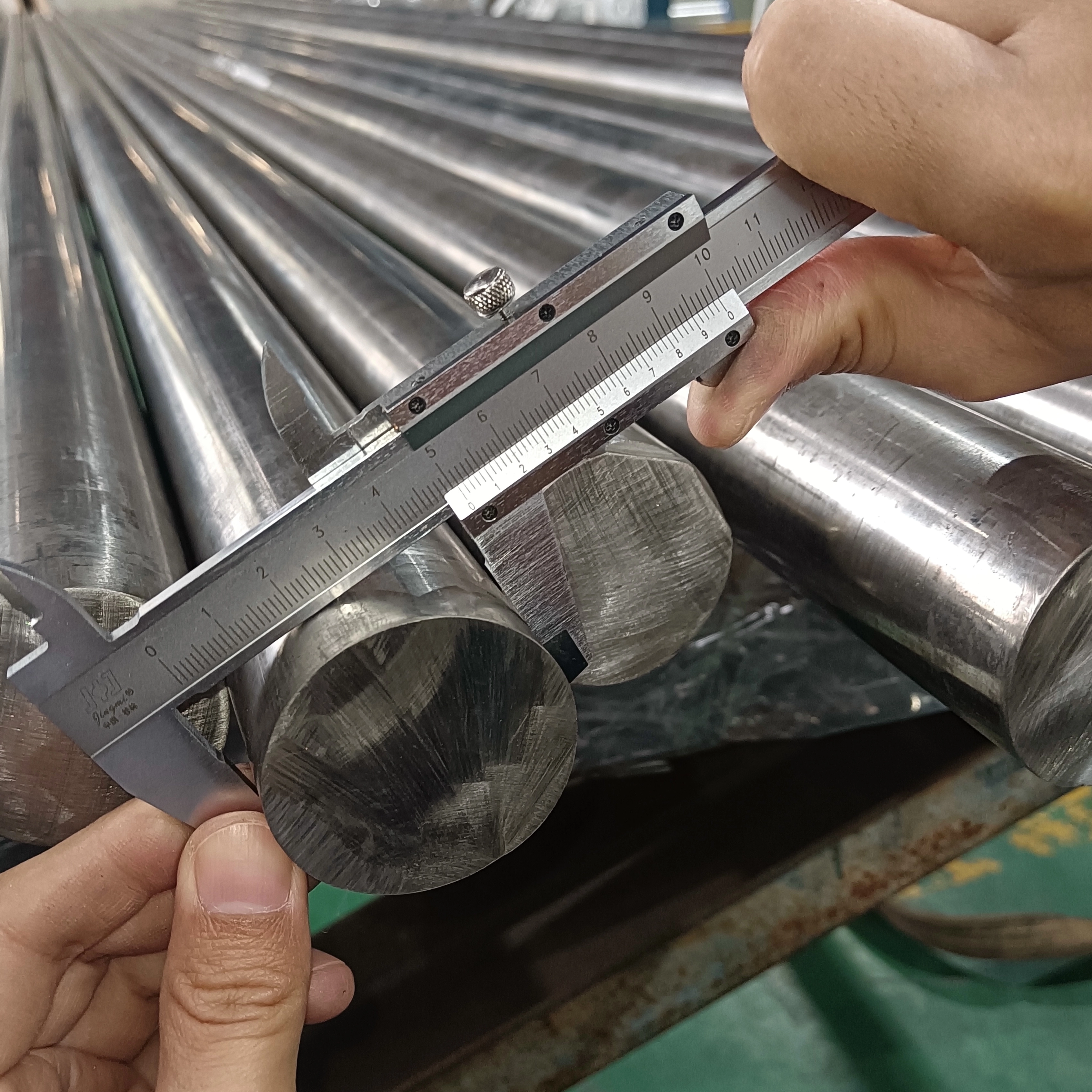 Hastelloy C22 부식성 합금 단조 강철 둥근 막대