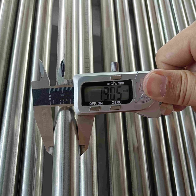  이중 스테인리스 스틸 2205 UNS S32205 31803 슈퍼 듀플렉스 용접 튜브 